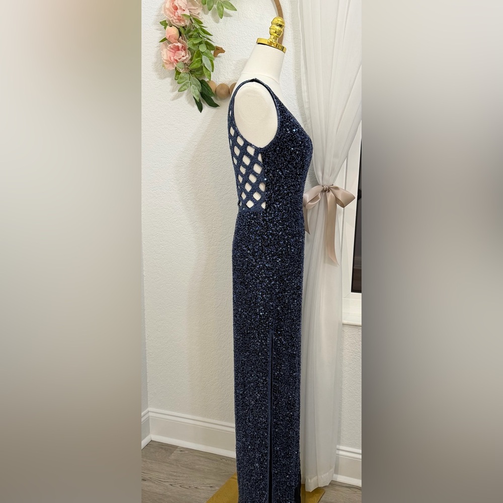 SCALA Fully Beaded Navy Blue Silk Formal Evening Prom Dress Gown Sz M - $1398 - Picture 6 of 16